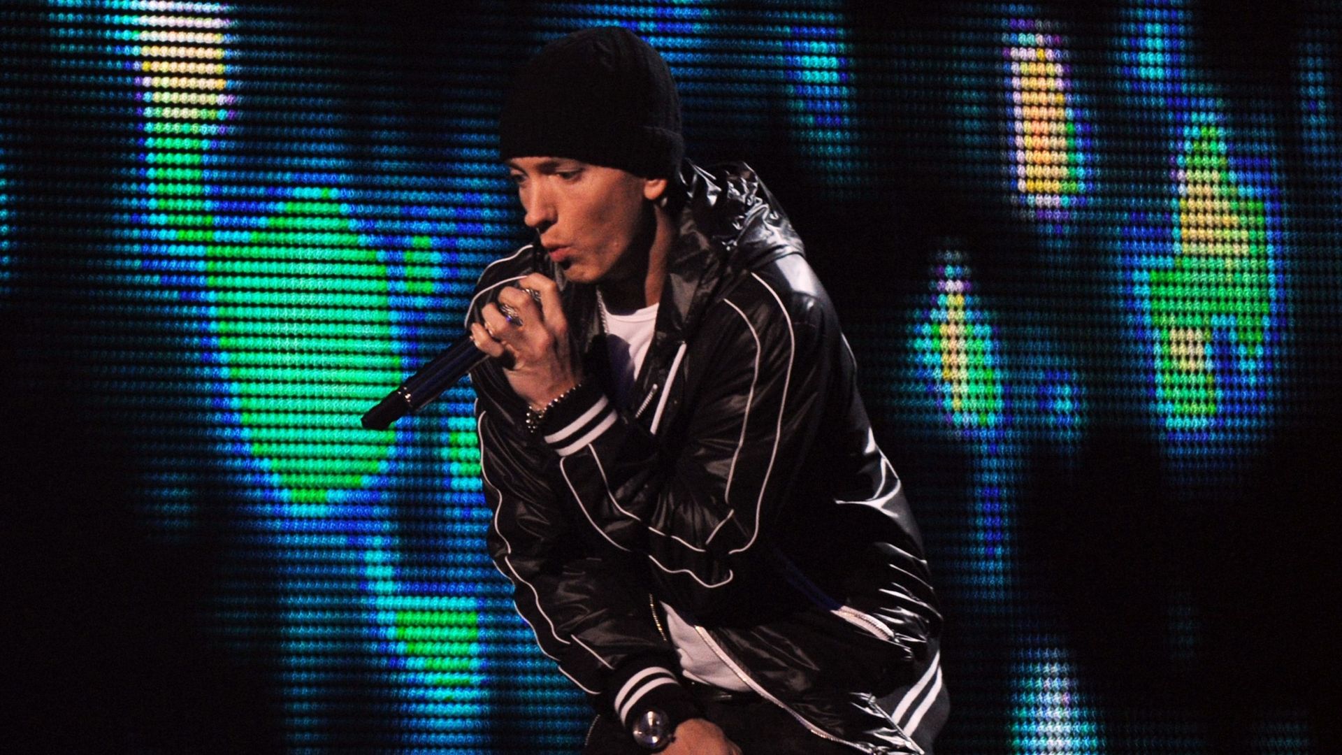 Eminem composera des chansons originales pour la future série "Narc"
