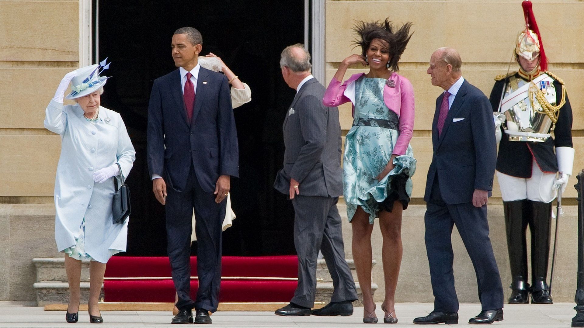 B. Obama félicite Elizabeth II et exalte les relations entre leurs pays