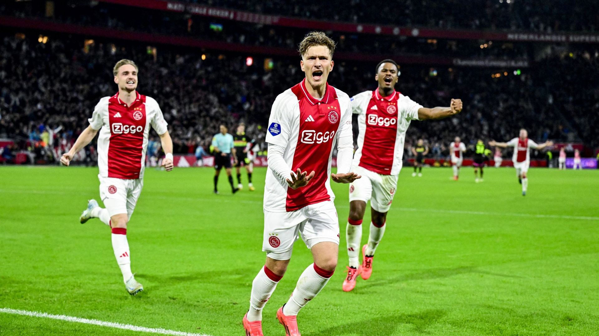 PSV scorer and 4 goals in the Europa League: Mika Godts shines at Ajax to the point of attracting the attention of Tedesco