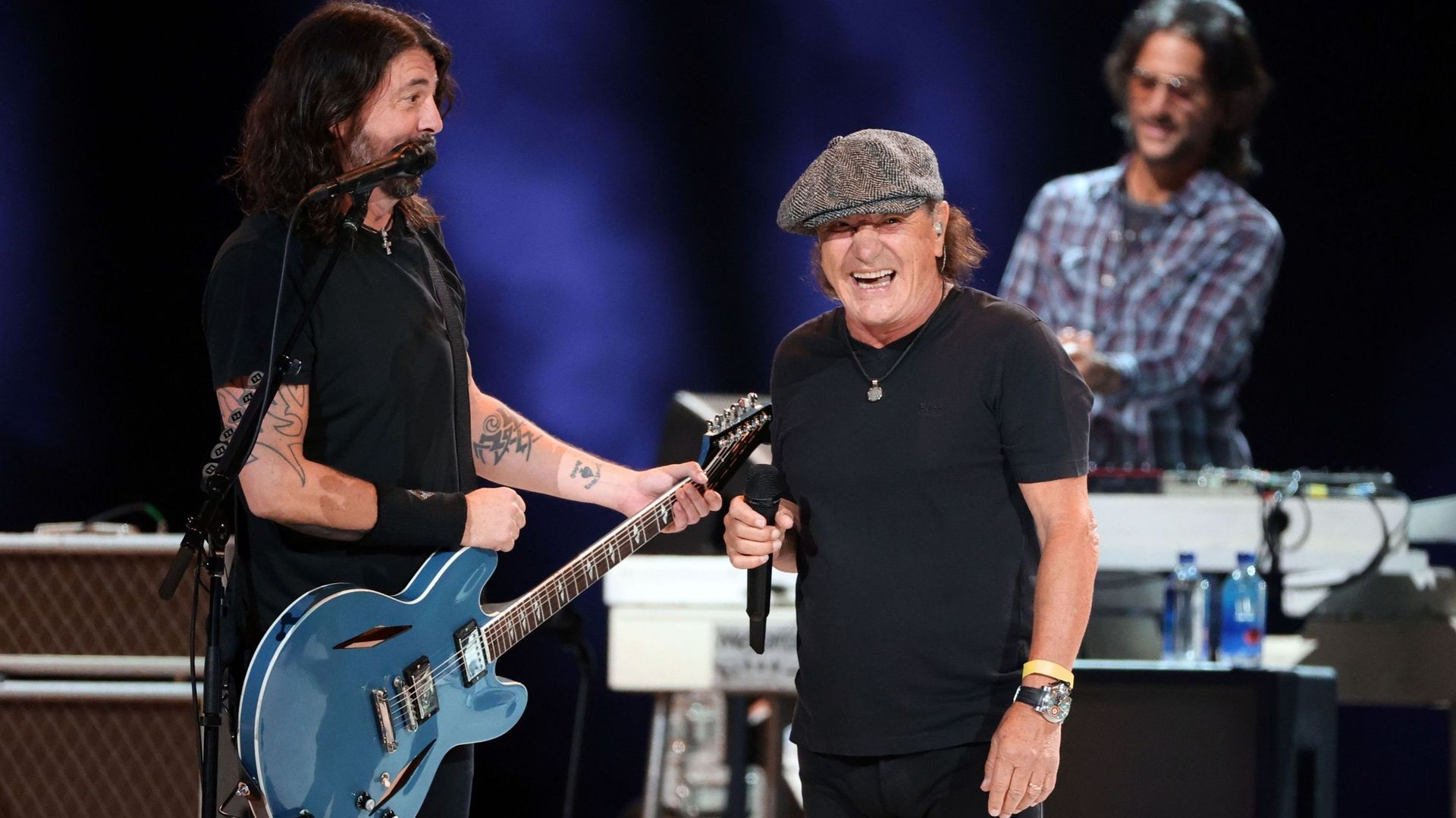Brian Johnson et Dave Grohl
