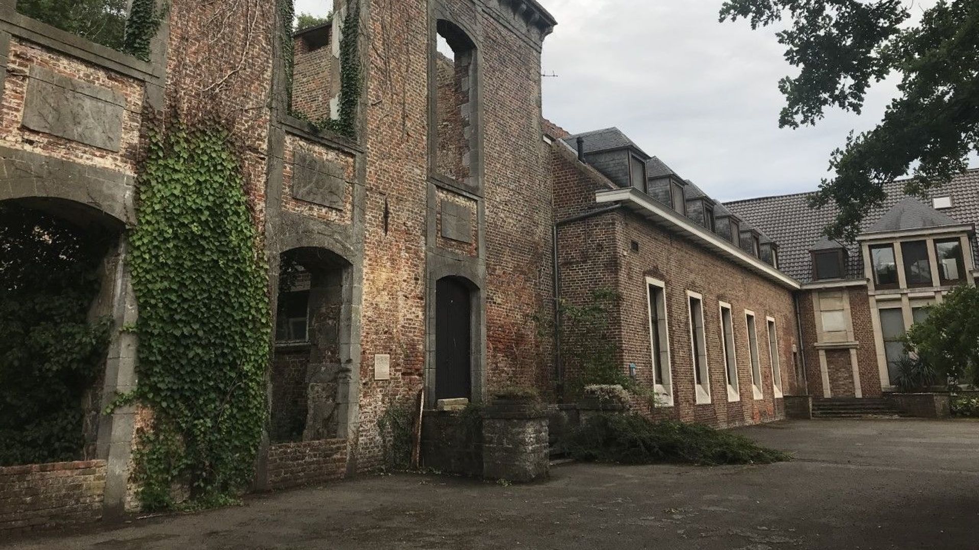 21 logements ont été aménagés sur le site de l'Abbaye Saint-Denis.