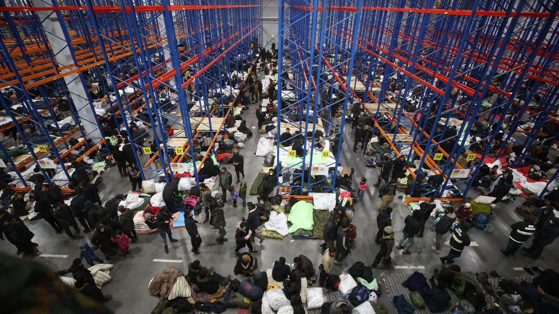 Depuis le début de la crise, en été, au moins 11 migrants sont morts des deux côtés de la frontière biélorusso-polognaise, selon des organisations humanitaires.