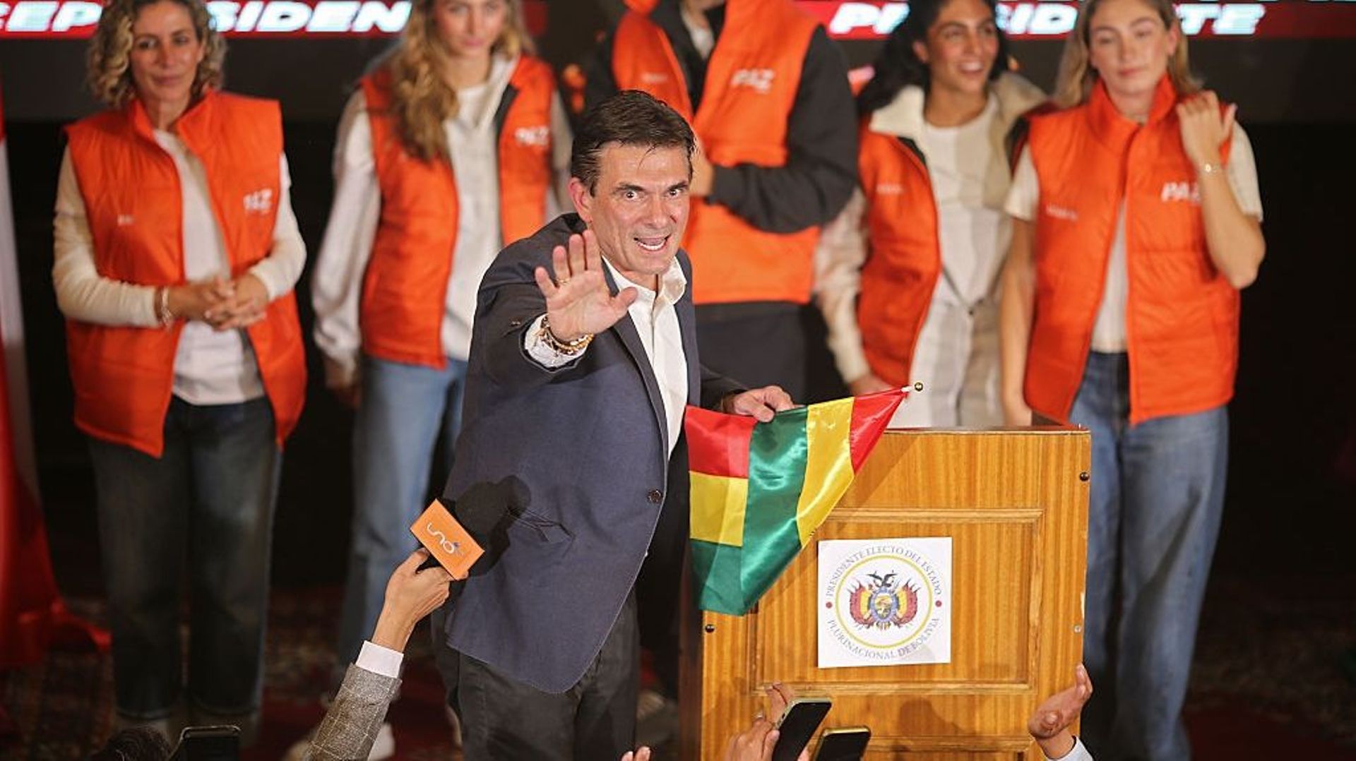 Bolivie : le sénateur de centre-droit Rodrigo Paz élu président, après vingt ans de socialisme