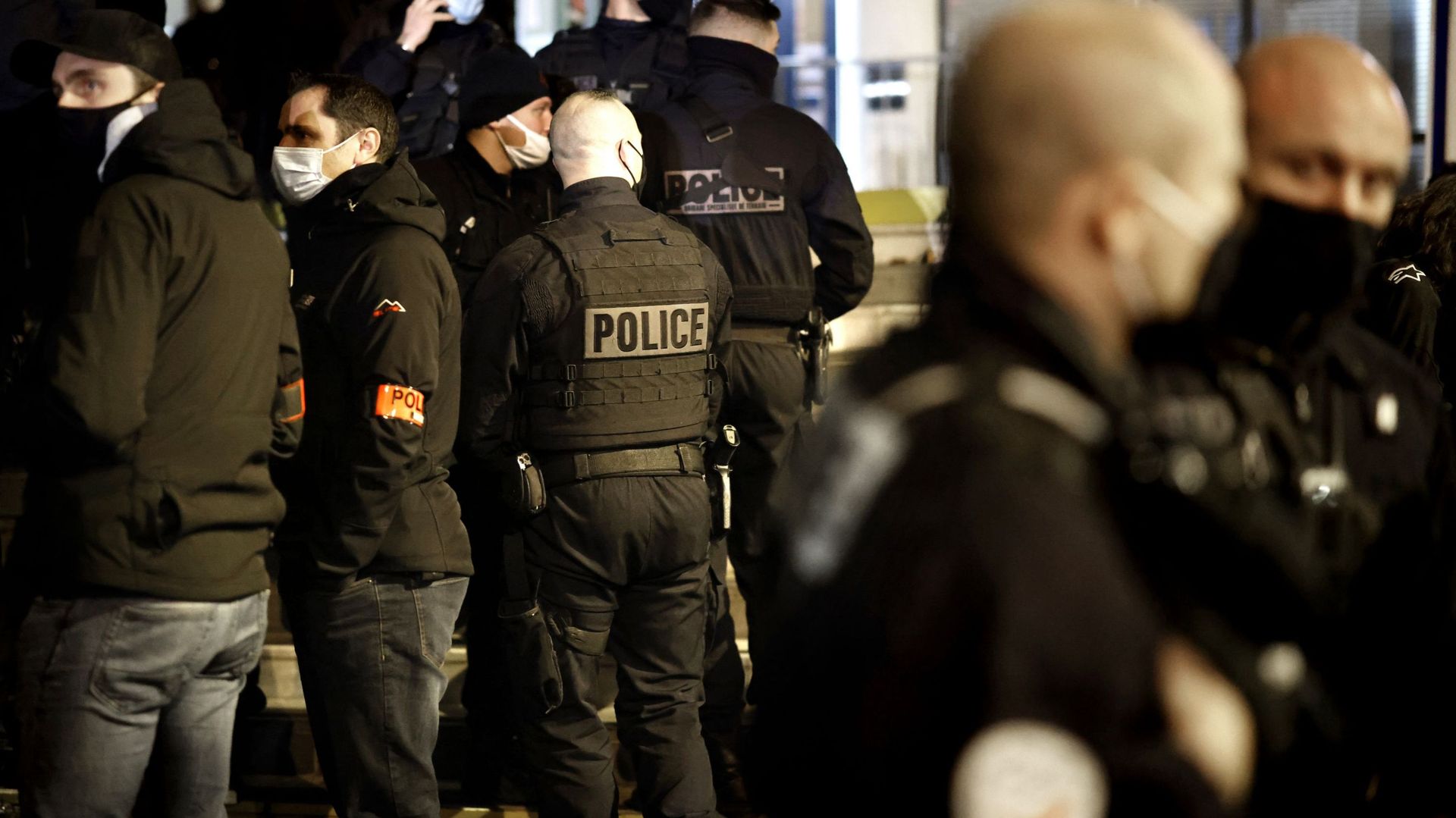 France: sept membres de l'ultragauche mis en examen car suspectés de préparer une attaque
