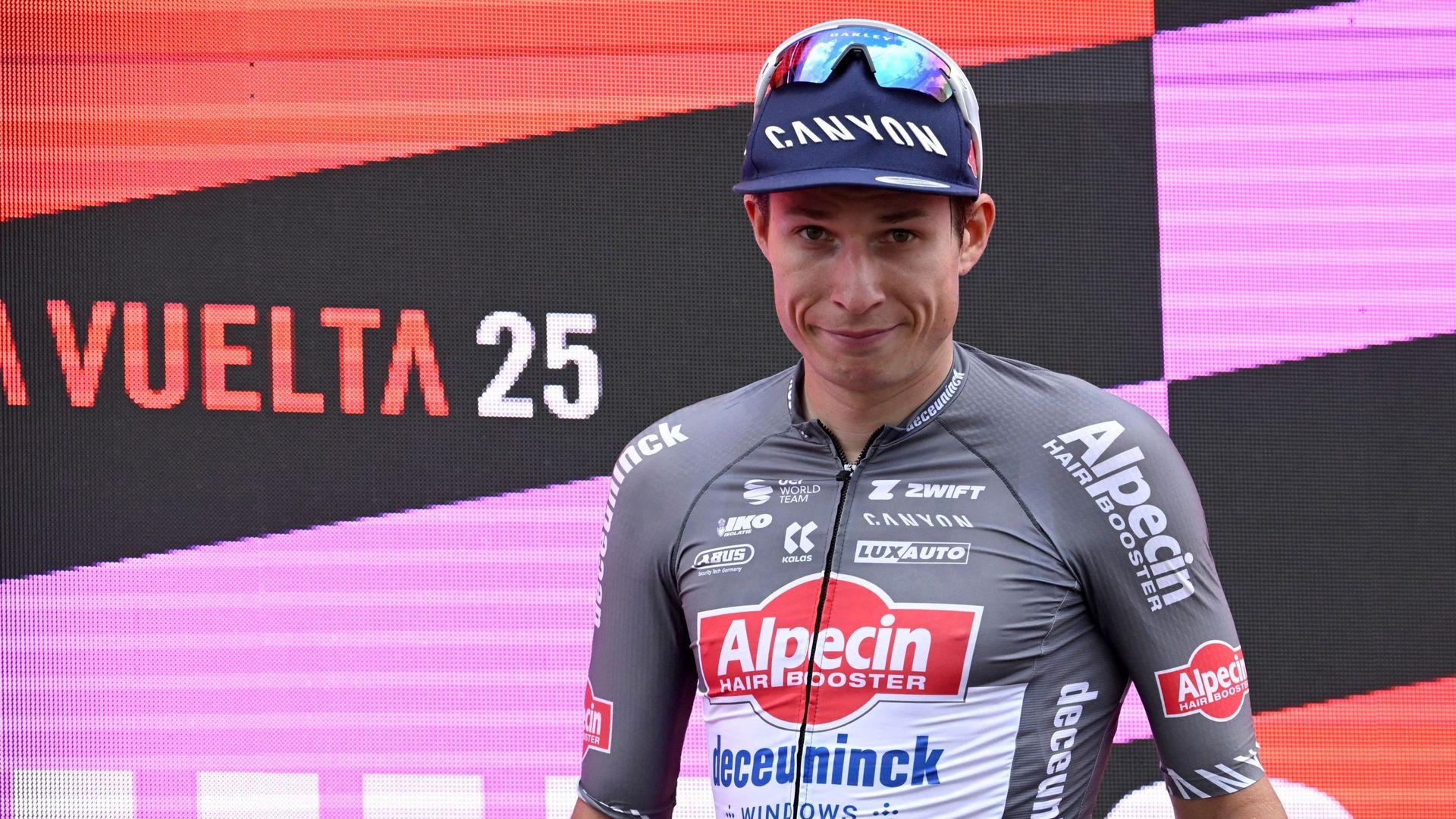 Vuelta : Jasper Philipsen a triomphé dans la douleur après "onze jours sans un effort aussi intense"
