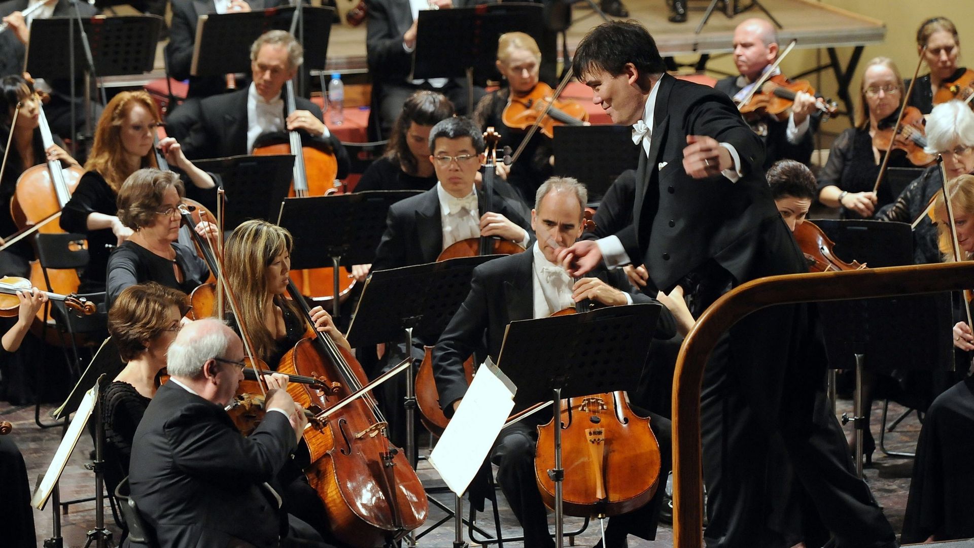 google-s-associe-a-cinq-orchestres-classiques-pour-elargir-son-offre-en-streaming