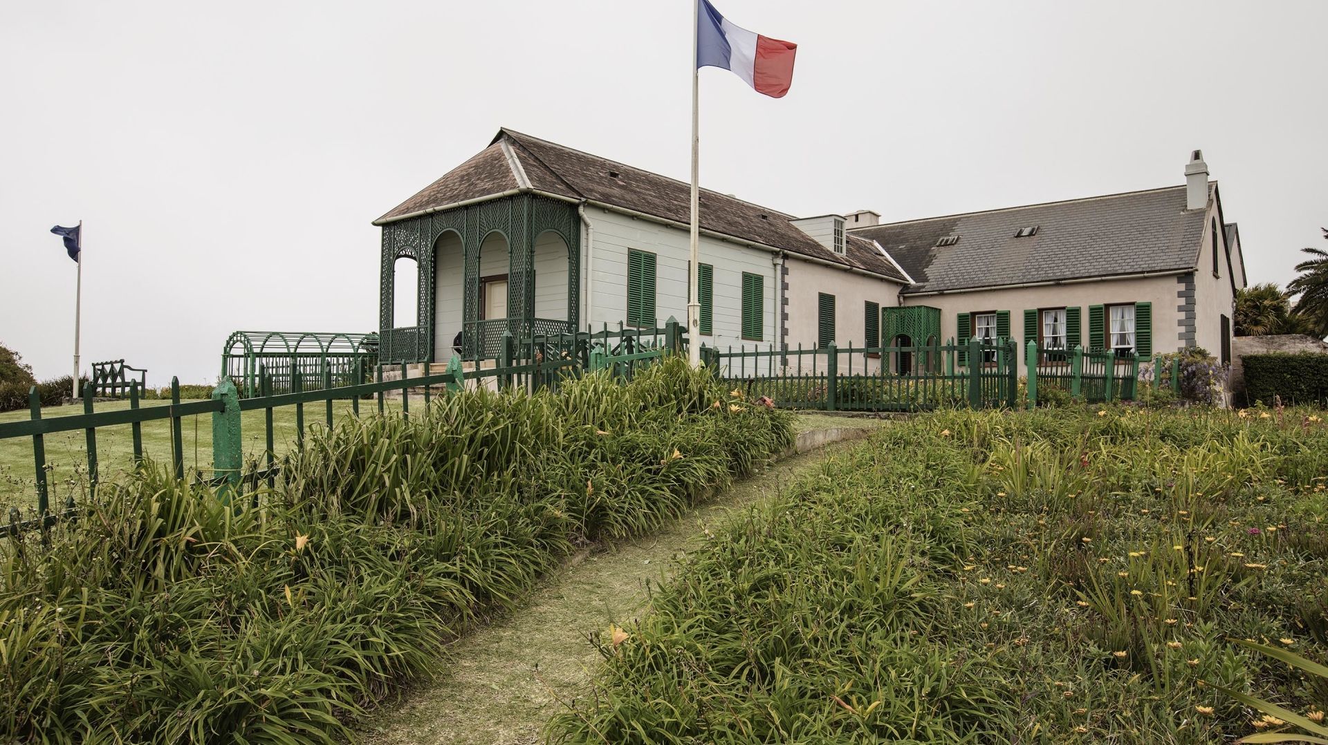 Une vue générale de la dernière résidence de Napoléon lors de son exil à Longwood, sur le territoire britannique d'outre-mer de Sainte-Hélène.