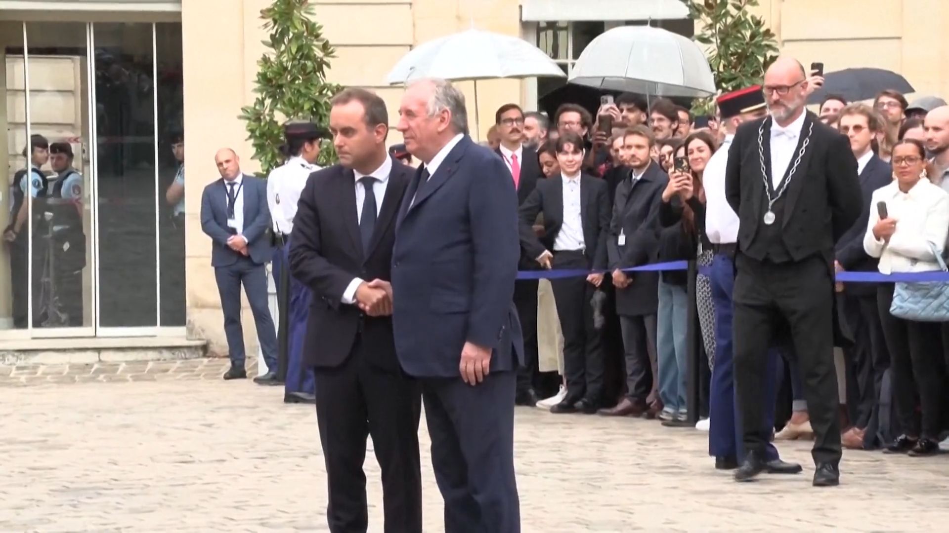 France : le nouveau Premier ministre Sébastien Lecornu a assuré qu'il n'y avait "pas de chemin impossible"