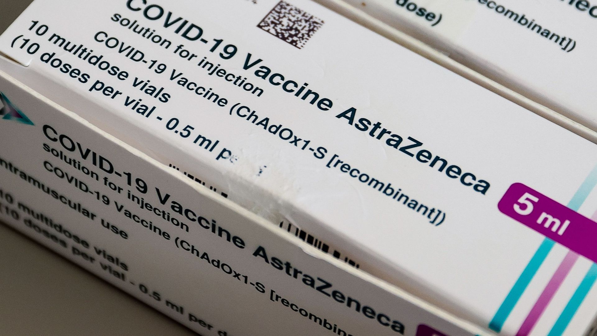 Coronavirus: aucun lien entre les caillots de sang et le vaccin AstraZeneca, selon une étude néerlandaise