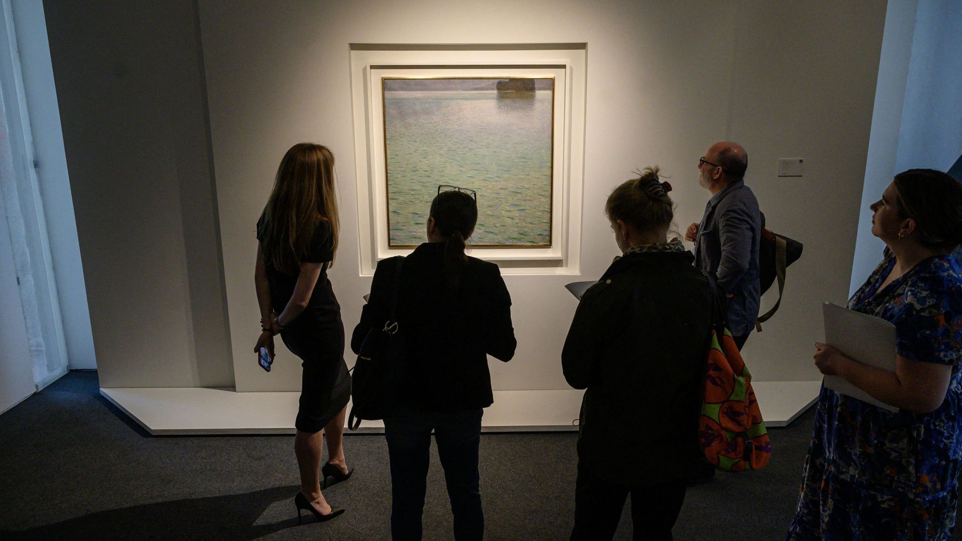 Le tableau "Insel im Attersee" ("L’île sur le lac Attersee") de Gustave Klimt a été vendu 53,2 millions de dollars.