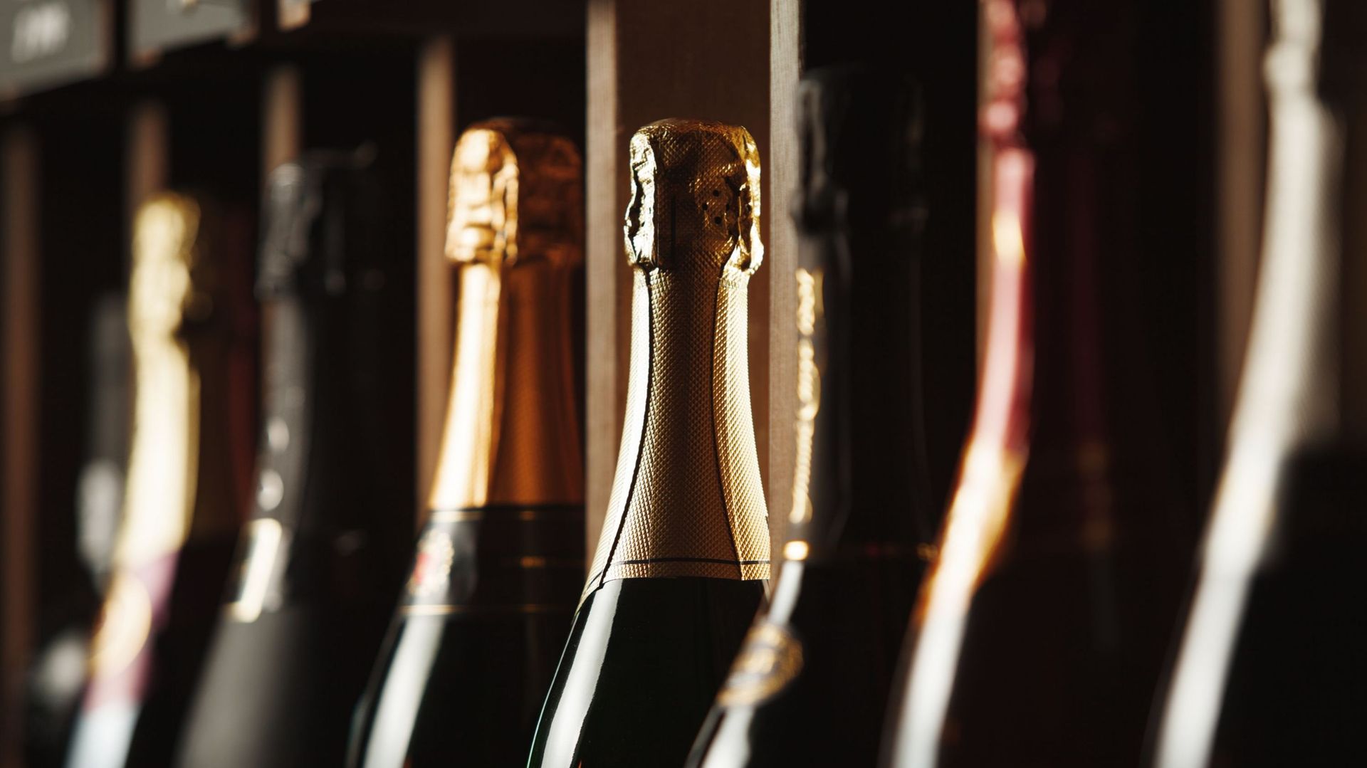 The Art of Champagne Packaging: A Symbol of Luxury and Environmental Concerns