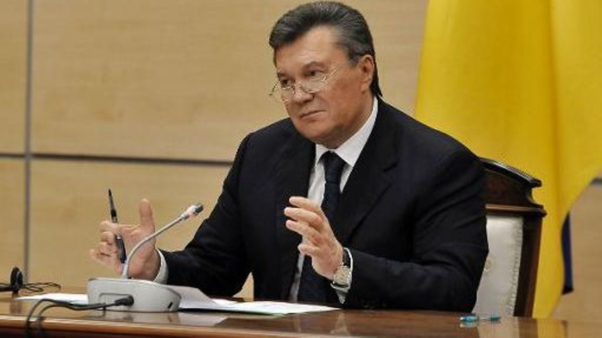 ukraine-kiev-demande-un-mandat-d-arret-contre-ianoukovitch-a-interpol
