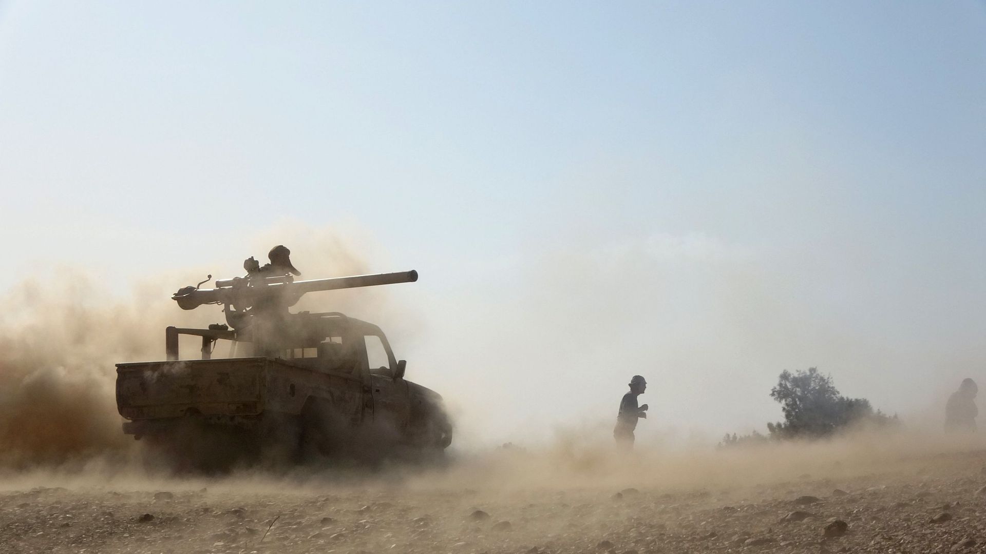 Des troupes yéménites soutenues par l’Arabie saoudite mènent un assaut dans l’est du pays, le 14 février.