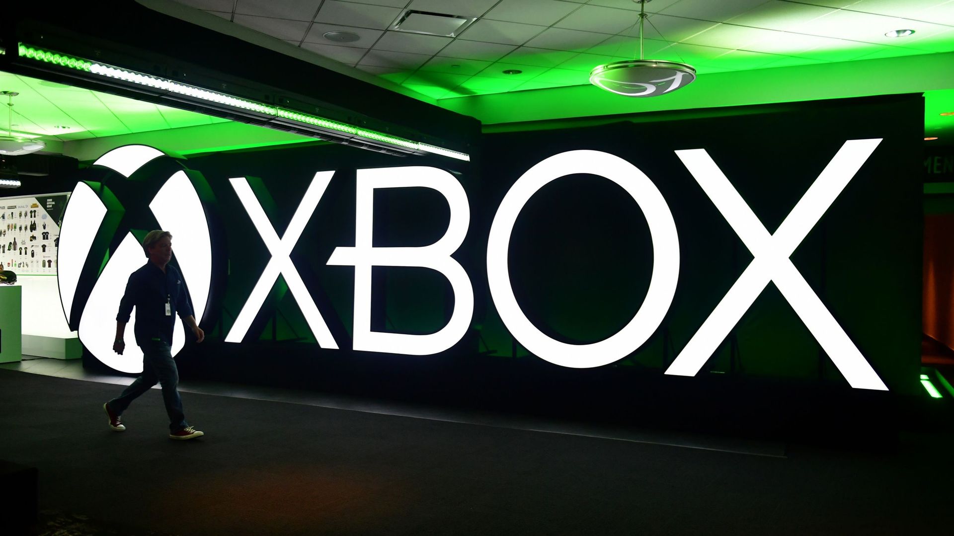 Microsoft va sortir une mini console, la Xbox S