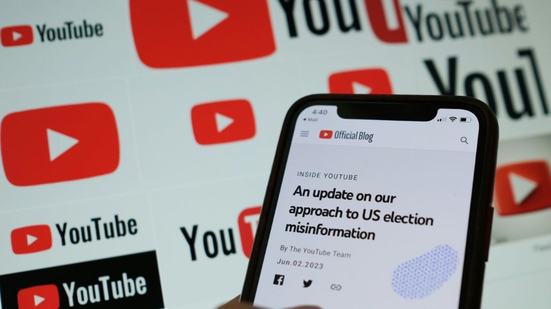 YouTube met fin à sa politique de suppression des contenus véhiculant des fausses informations sur l'élection présidentielle américaine de 2020