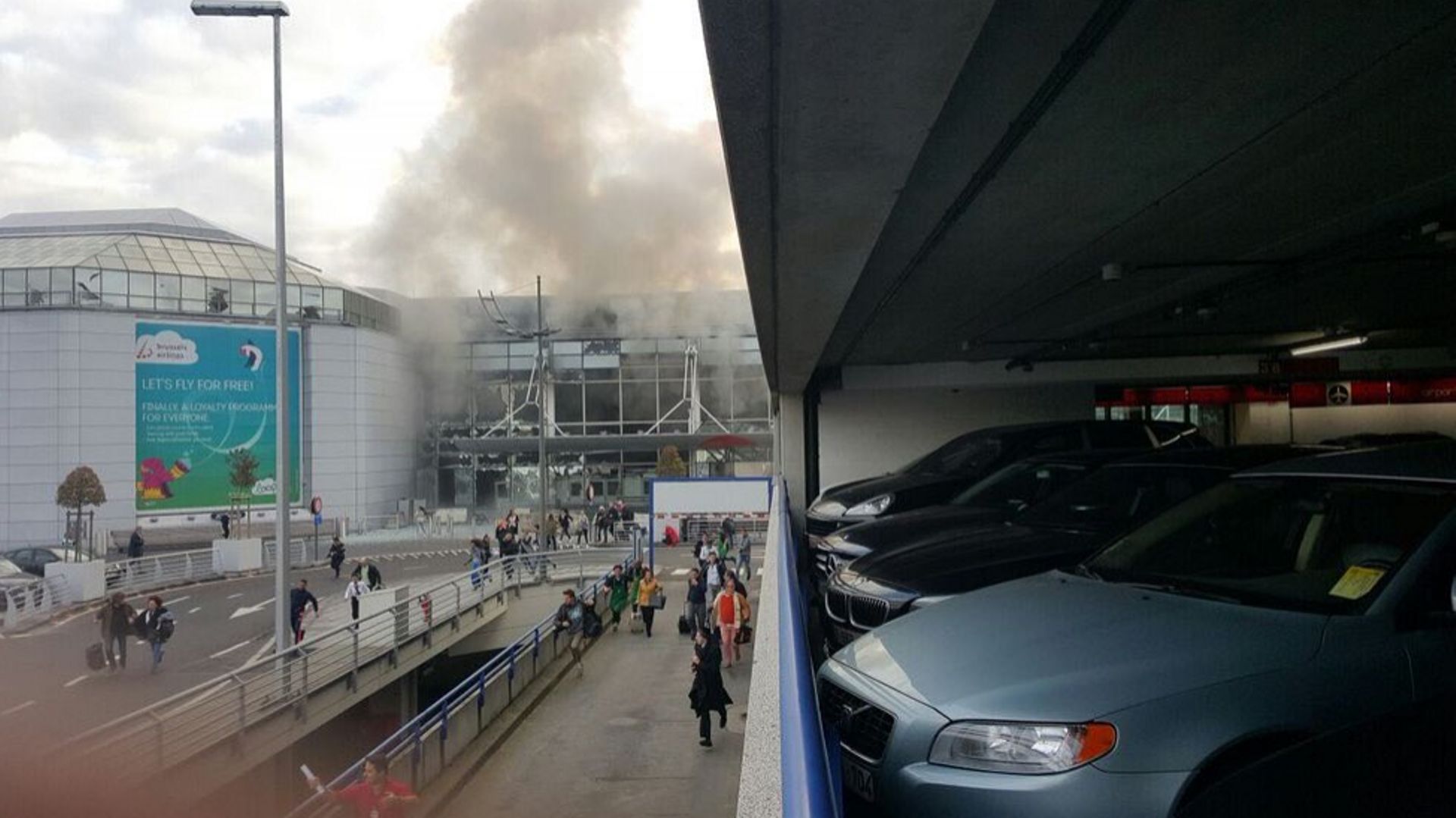 Bruxelles: une explosion à l'aéroport de Zaventem
