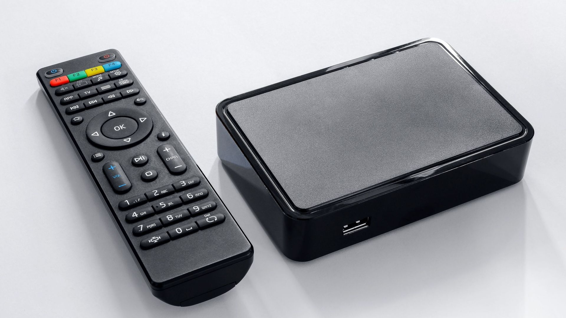 Jusqu’à 800.000 euros d’amende et 5 ans de prison : voici ce que risquent les 115.000 abonnés à l’IPTV récemment identifiés