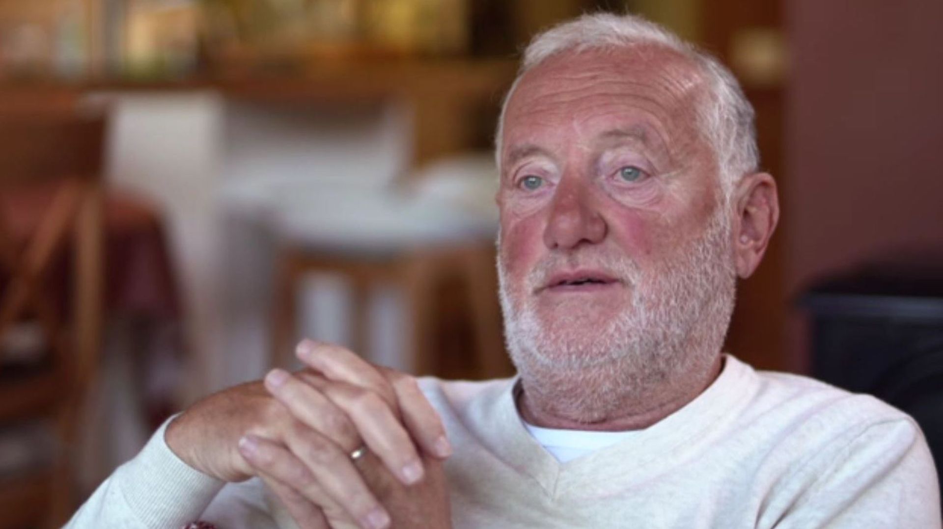 "Mon médecin m’a dit d’en prendre pendant quelque temps et puis d’arrêter. Mais ça a duré 10 ans", explique Kris.