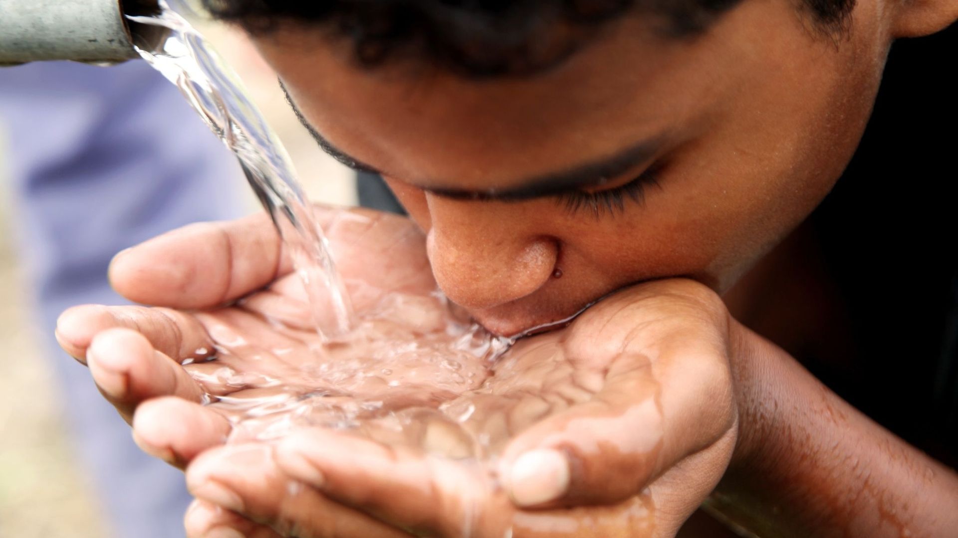 Pénuries d’eau, inondations, eau contaminée : les défis liés à l’eau.