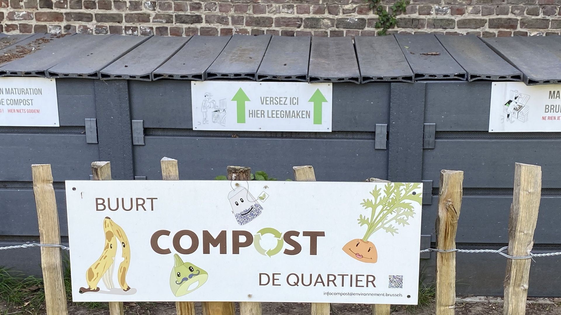 Plus de 200 composts de quartier destinés aux habitants bruxellois.