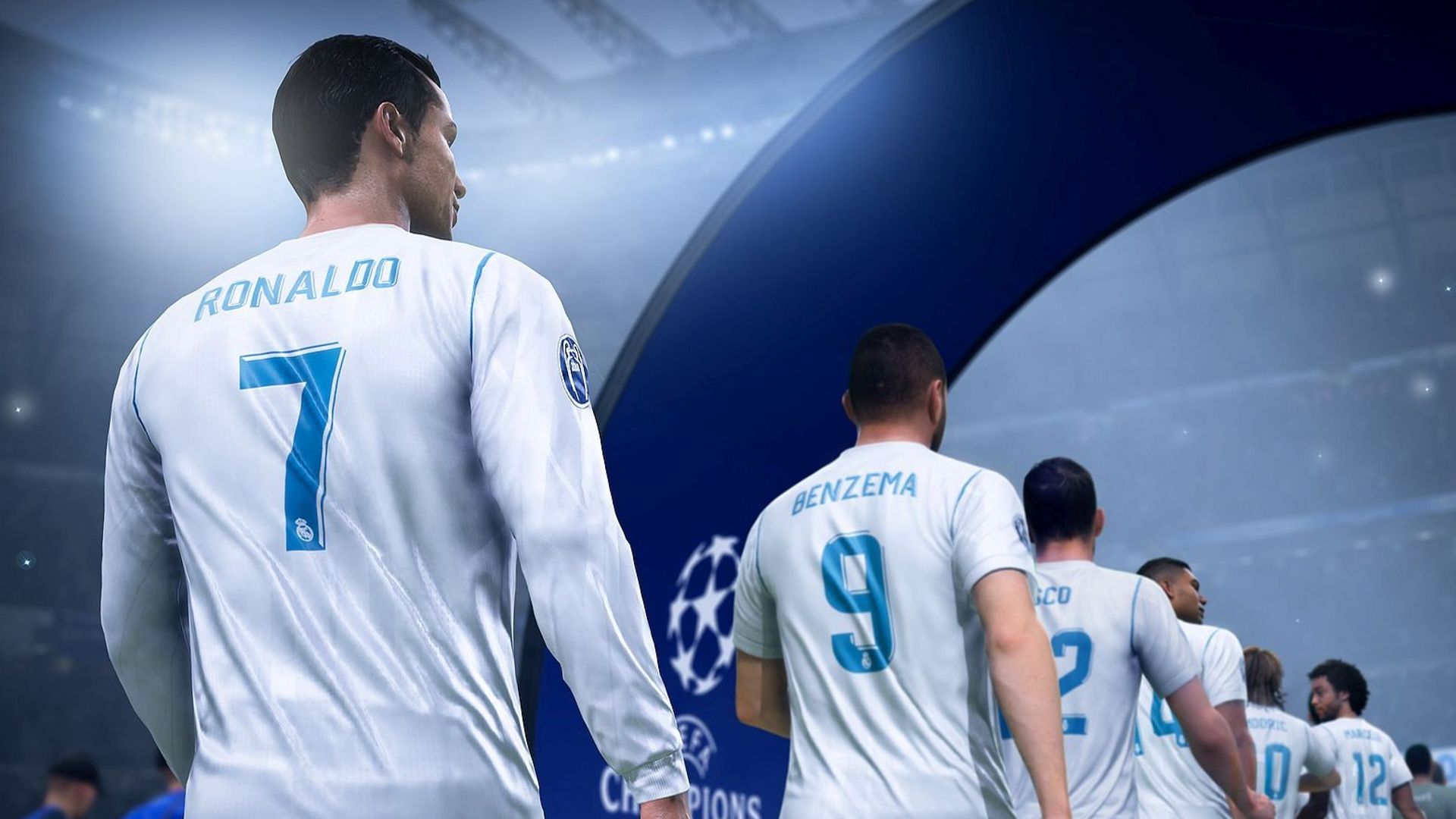 Cristiano Ronaldo (à gauche) du Real Madrid dans "FIFA 19", attendu le 28 septembre