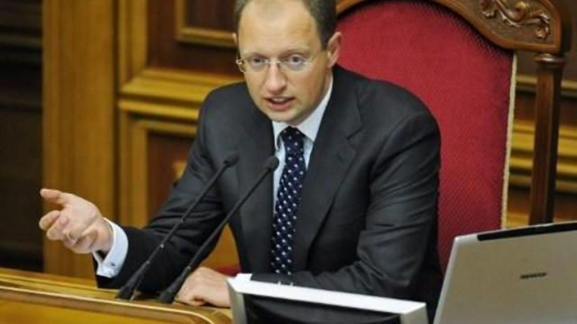 MH17: une "opération des services secrets russes", accuse Kiev