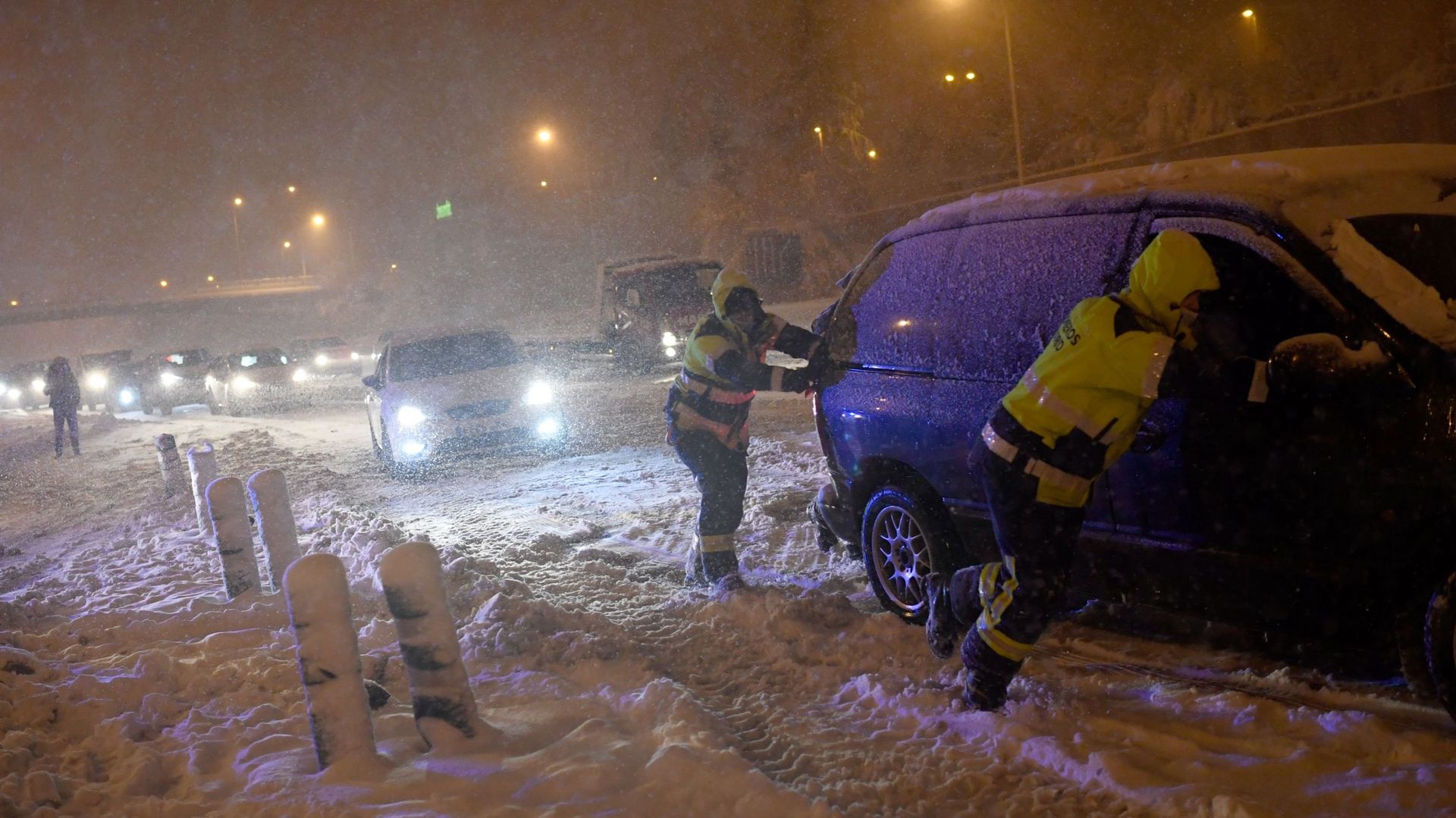 L’Espagne paralysée par la neige alors que 20cm supplémentaires sont encore attendus ce samedi