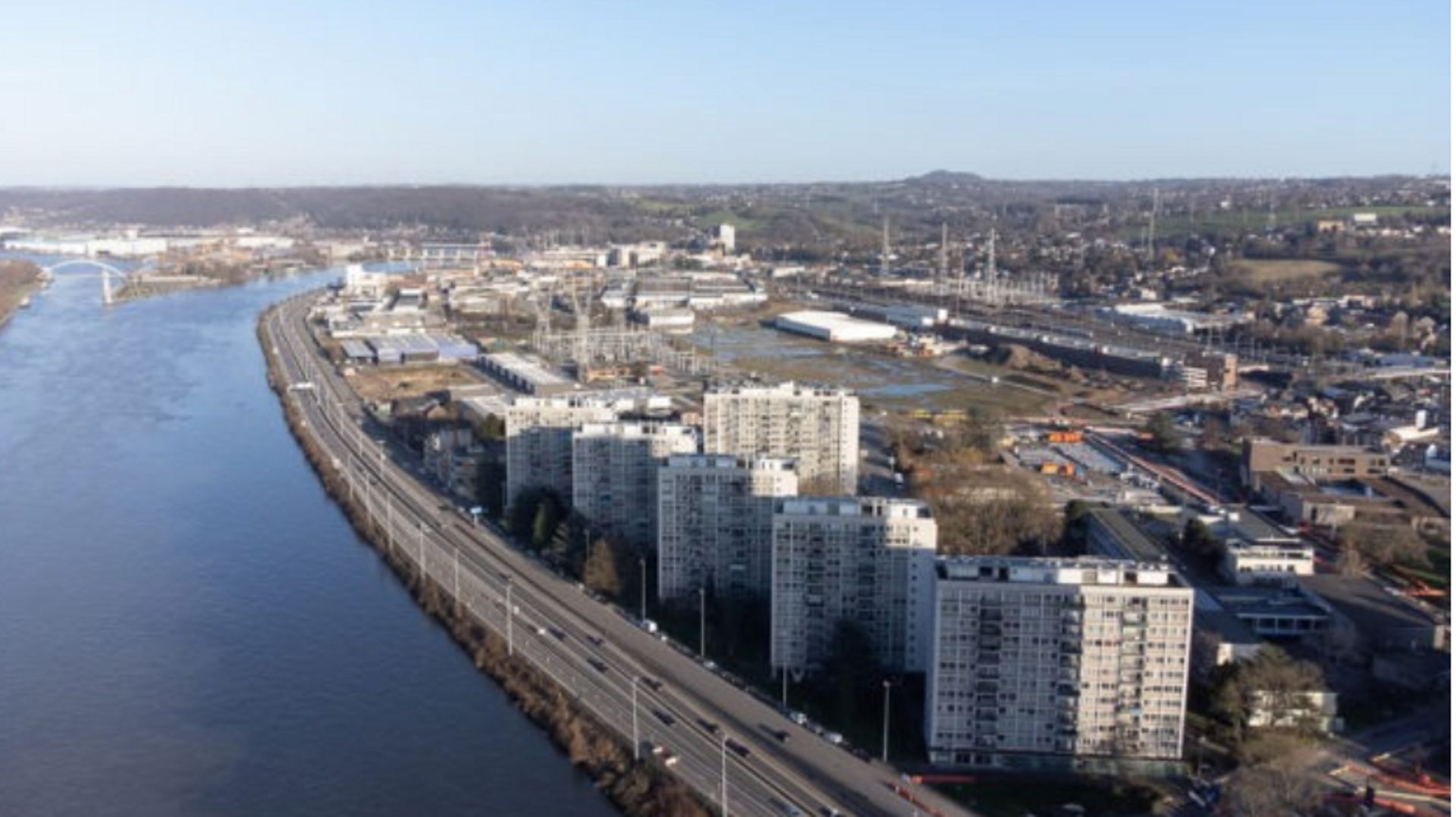 Liège: l'E25/A25 transformée en boulevard urbain entre le pont-barrage de Monsin et le pont Atlas
