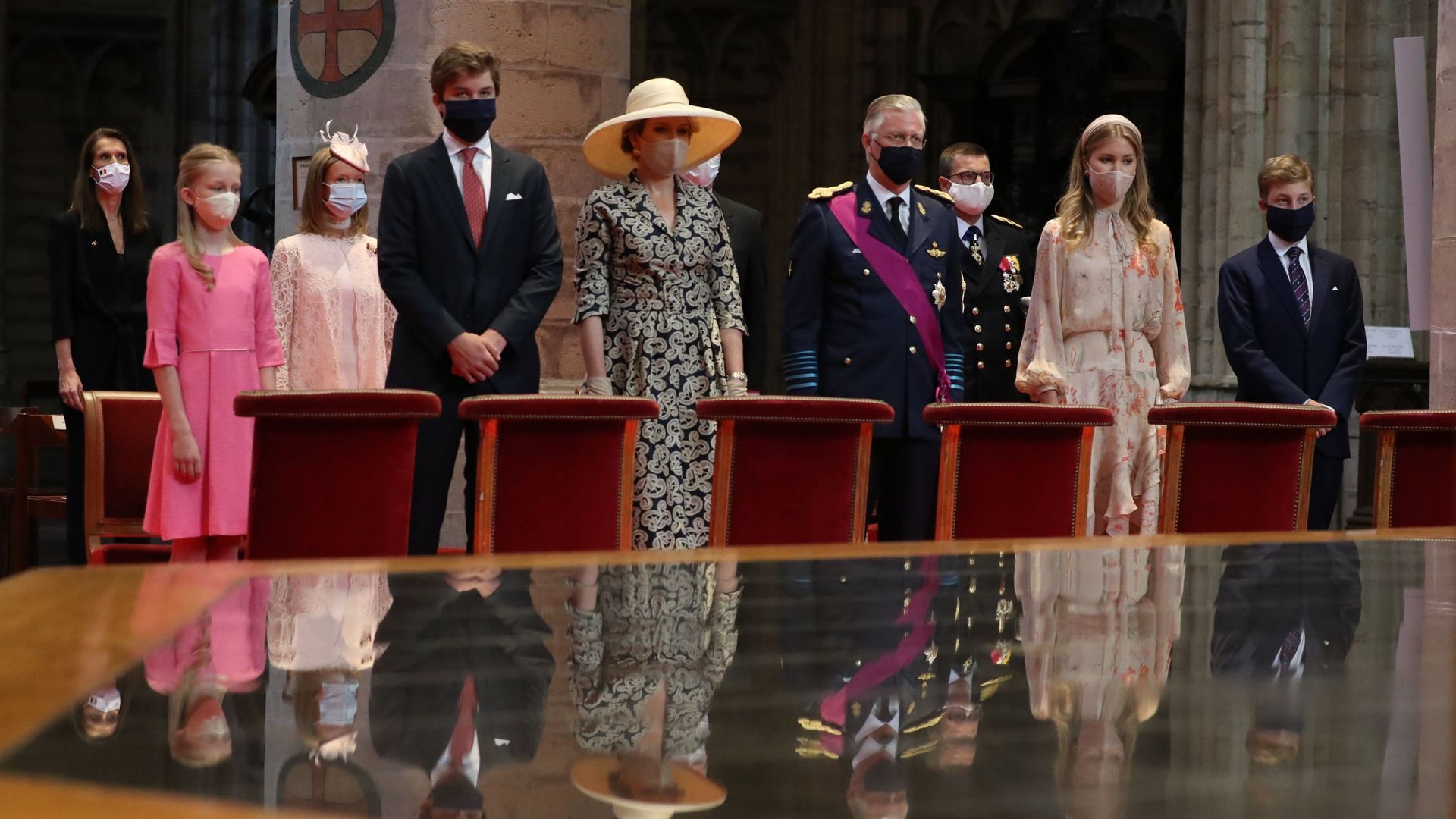 La famille royale belge durant le te Deum du 21 juillet 2020 dans l’église Saint-Michel et Gudule de Bruxelles.