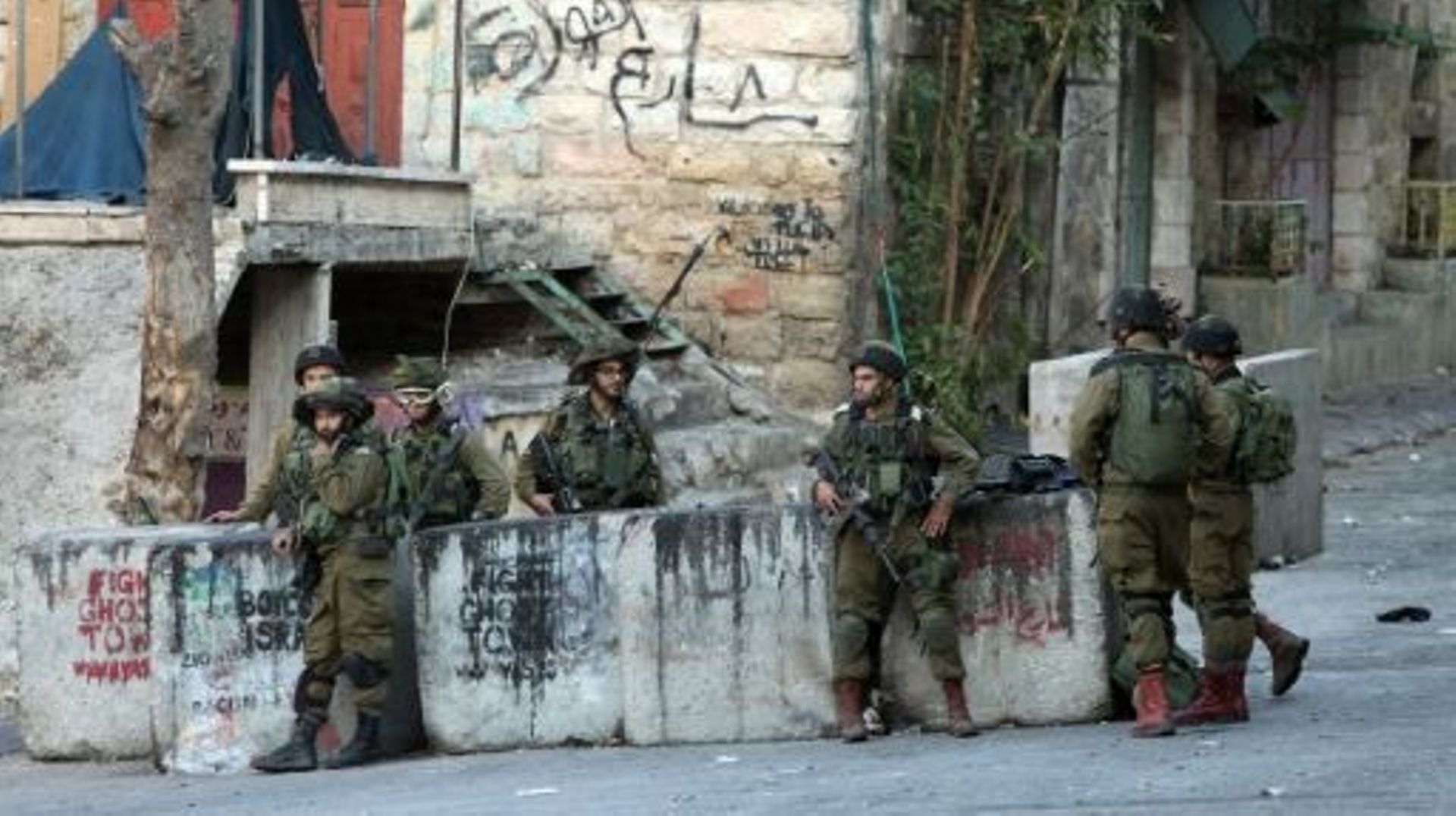 la-vague-d-attaques-au-couteau-continue-a-hebron-deux-palestiniens-tues