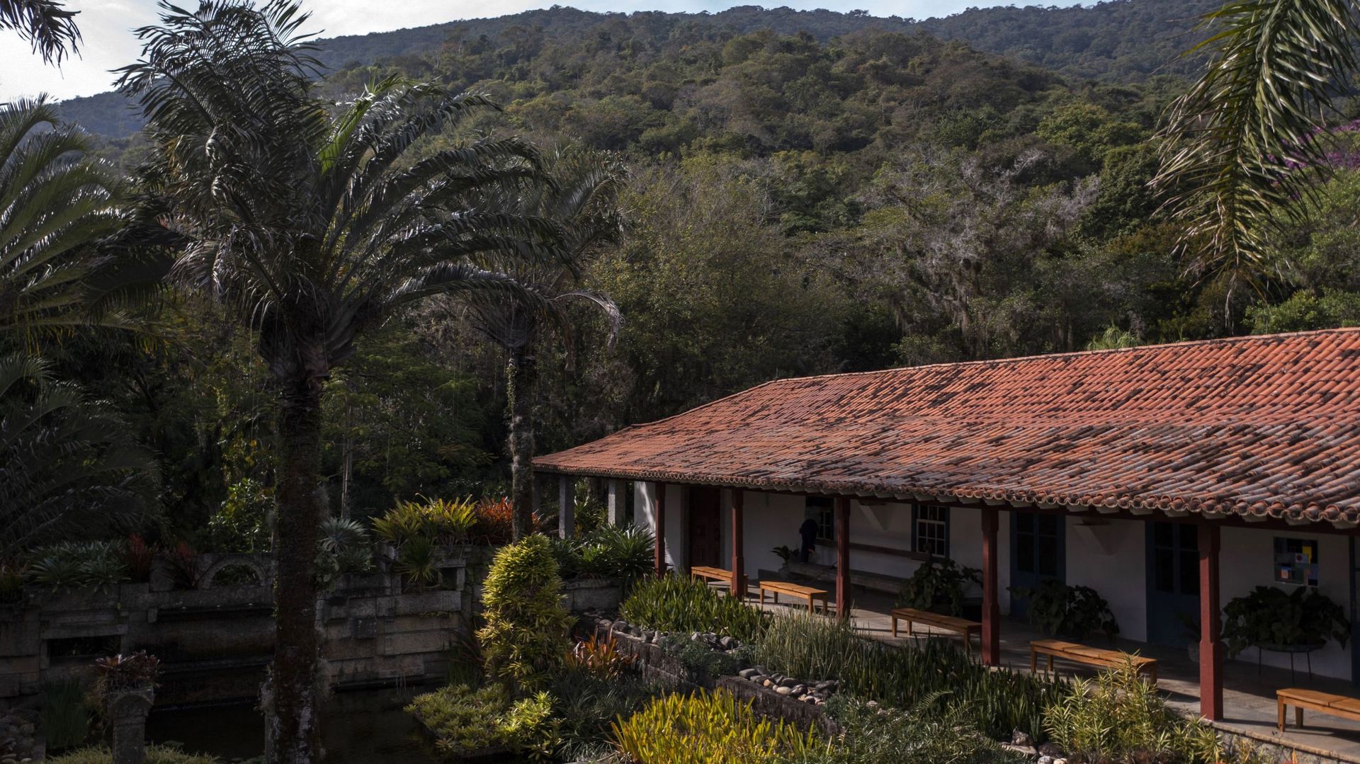 Dans cette photo d’archive prise le 14 septembre 2017 de la maison de l’architecte paysagiste brésilien Roberto Burle Marx (1909-1994) sur le site Burle Marx à Rio de Janeiro, Brésil.