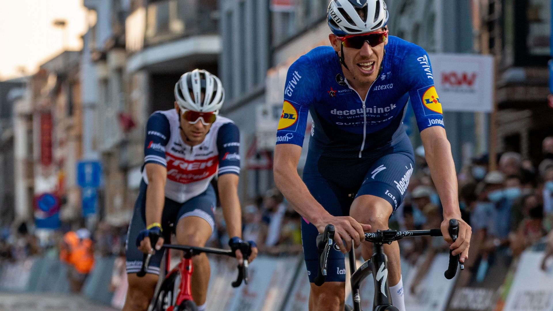 Tim Declercq va continuer sa carrière chez Deceuninck – Quick Step. Équipier modèle, le Belge de 32 ans a signé un bail de deux ans, jusqu’au terme de la saison 2023, a annoncé la formation cycliste belge jeudi.