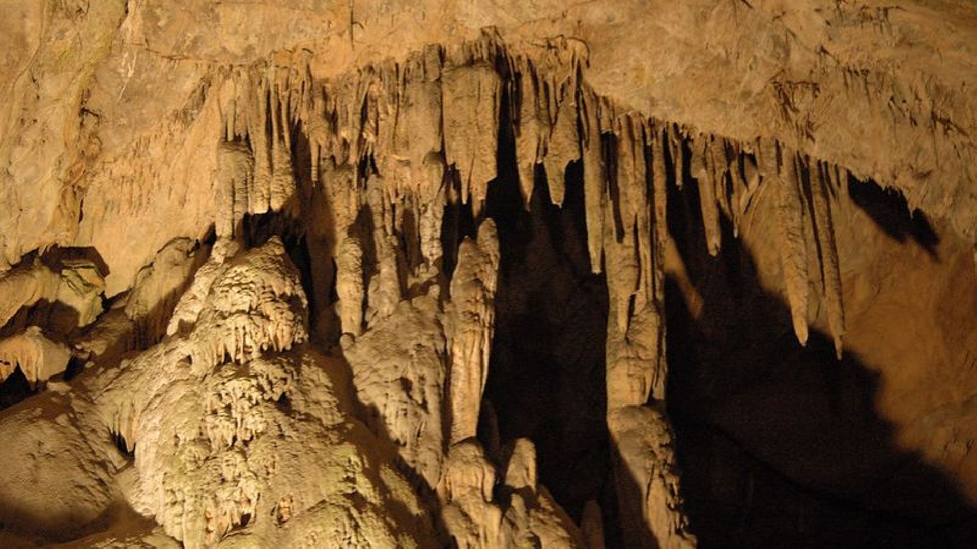 Les concrétions des grottes de Remouchamps