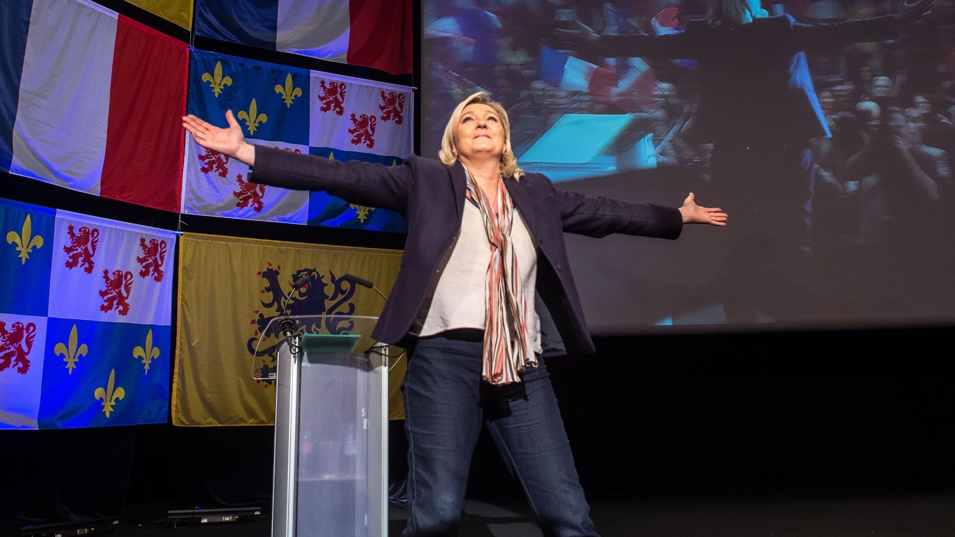 Régionales en France: le FN en tête dans six régions, les Le Pen au-delà des 40%