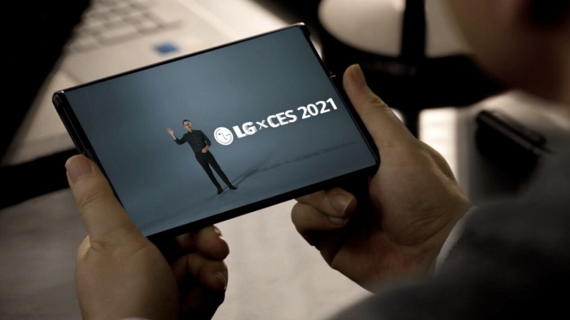 CES 2021 : LG dévoile son smartphone enroulable