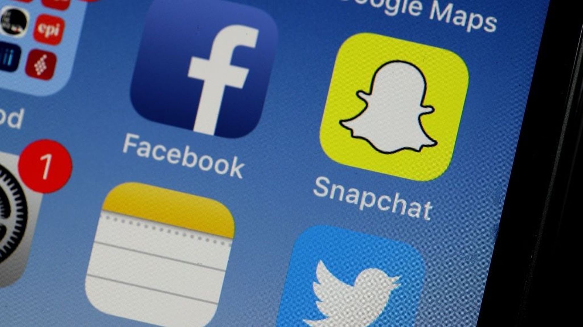 Face à ses usagers mécontents, Snapchat fait marche arrière sur certaines modifications