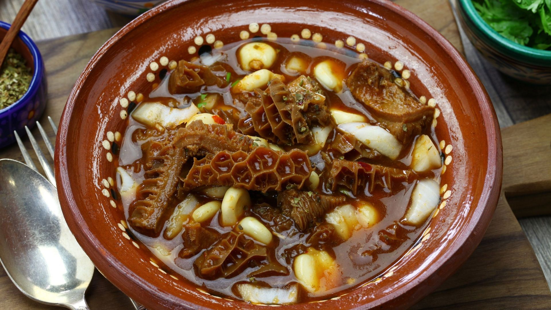 La soupe menudo, une tradition au Mexique.