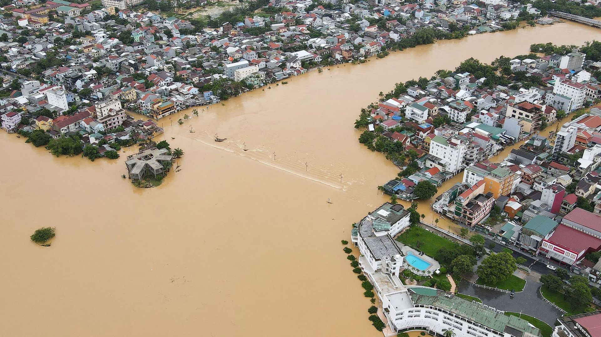 Le bilan des inondations au Vietnam grimpe à 28 morts