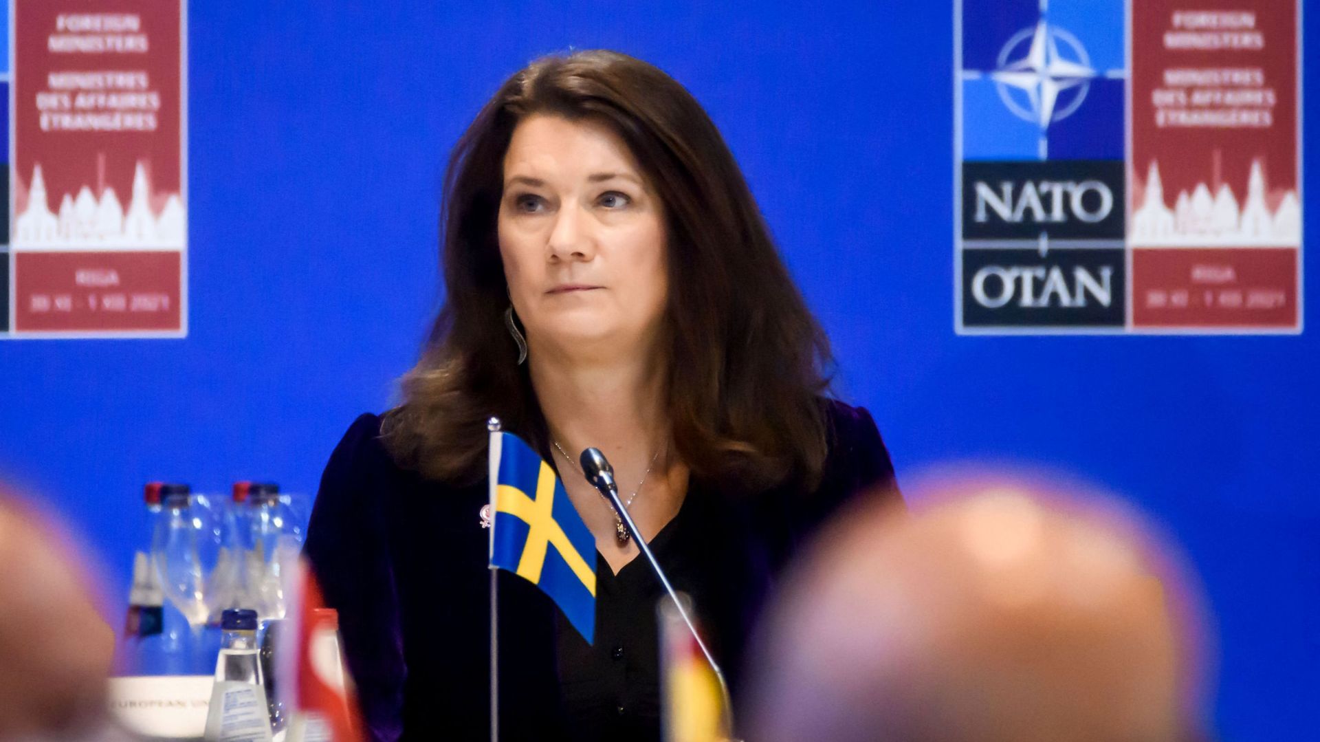 La ministre suédoise des Affaires étrangères, Ann Linde, participe à une session de la réunion des ministres des Affaires étrangères de l'OTAN à Riga, en Lettonie, le 1er décembre 2021.