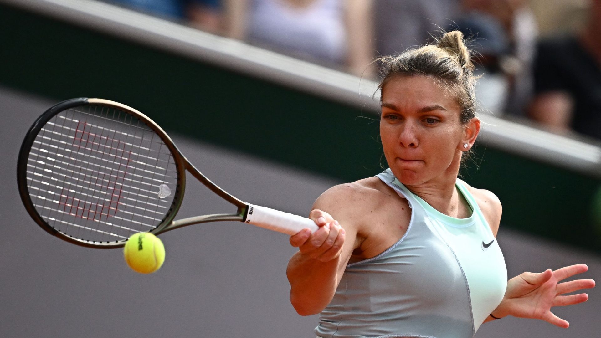 Simona Halep s'ajoute à la longue liste des têtes de série déjà éliminées à Roland-Garros.
