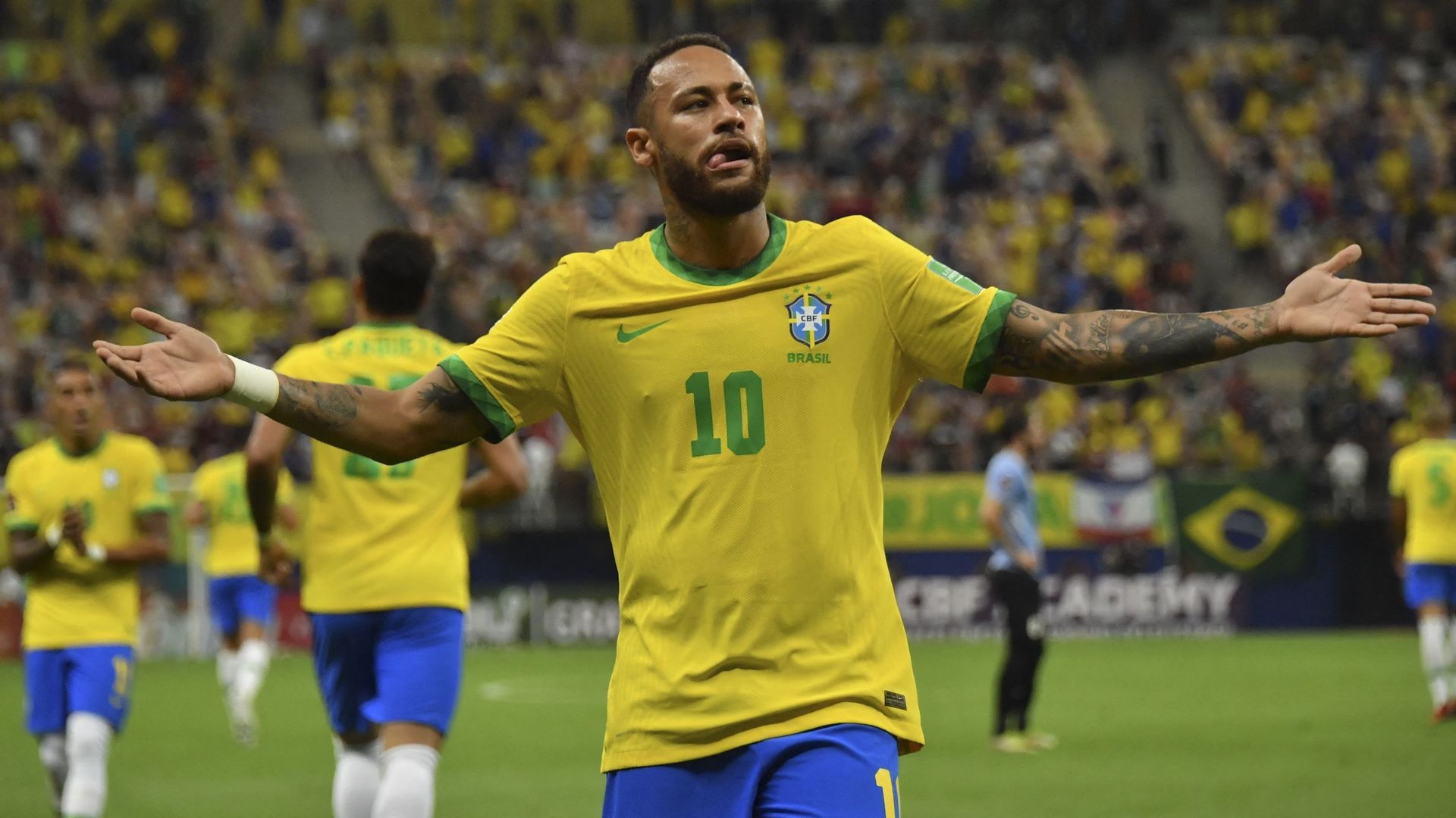 Neymar célèbre son but face à l'Uruguay 
