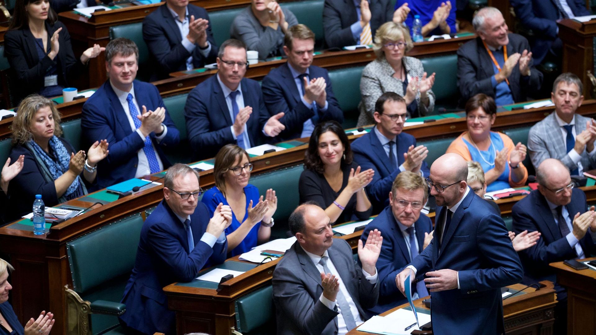 Le pacte énergétique perturbe les travaux budgétaires, le Premier ministre prié de venir à la Chambre
