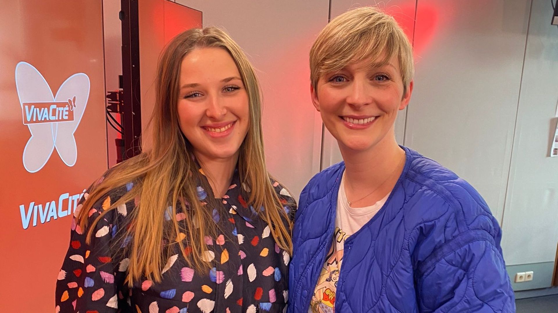 Helena Bailly et Fanny Jandrain dans le studio de L’invitée de Fanny