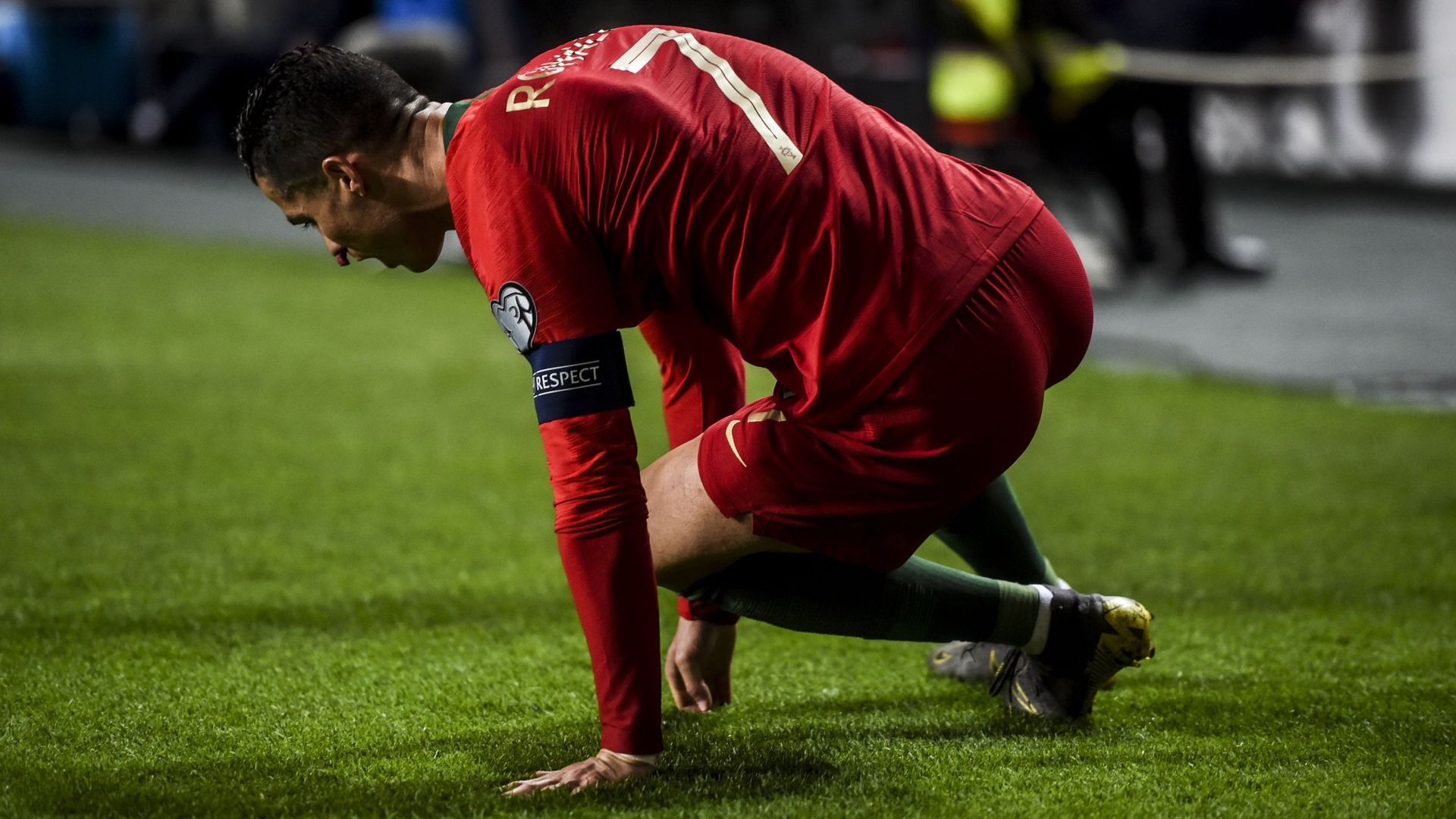 Le Portugal partage contre la Serbie, Cristiano Ronaldo sorti sur blessure