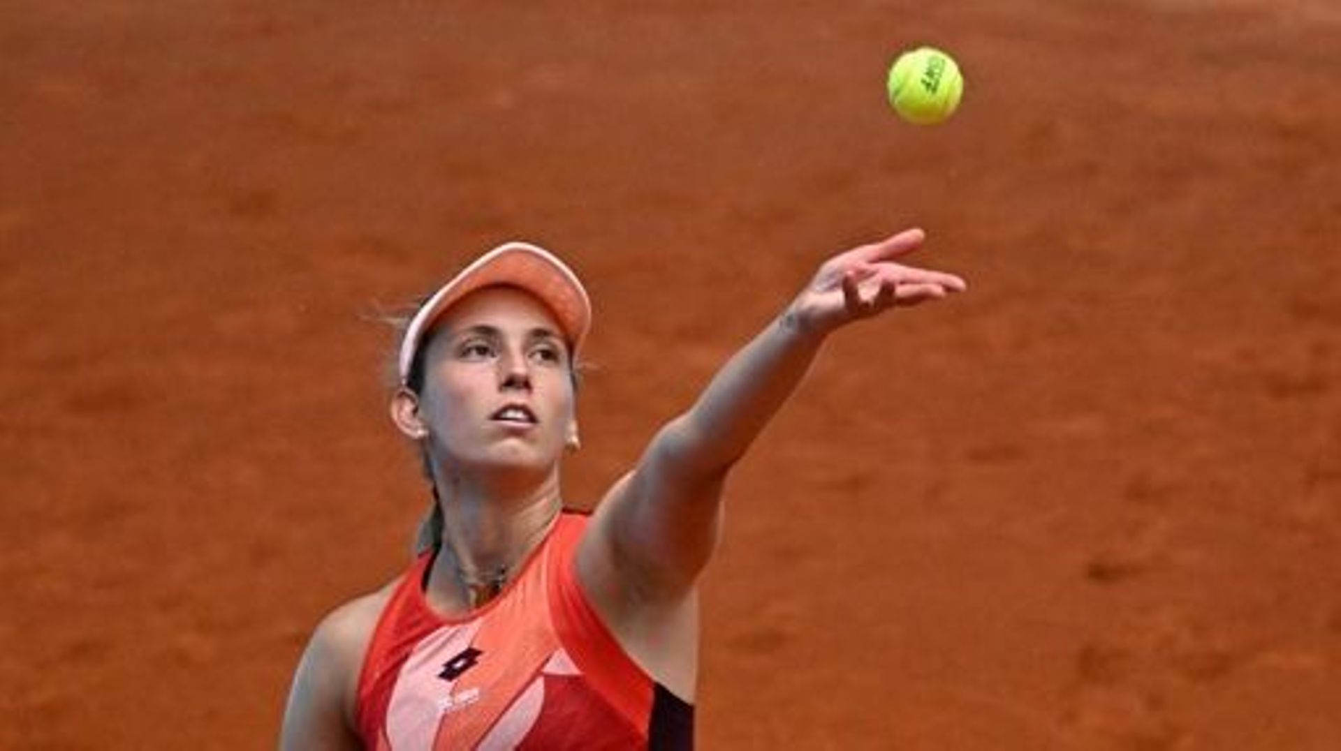 Belgium's Elise Mertens serves the ball to Germany's Jule Niemeier during their 2023 WTA Tour Madrid Open tennis tournament singles match at the Caja Magica in Madrid on April 29, 2023.  OSCAR DEL POZO / AFP