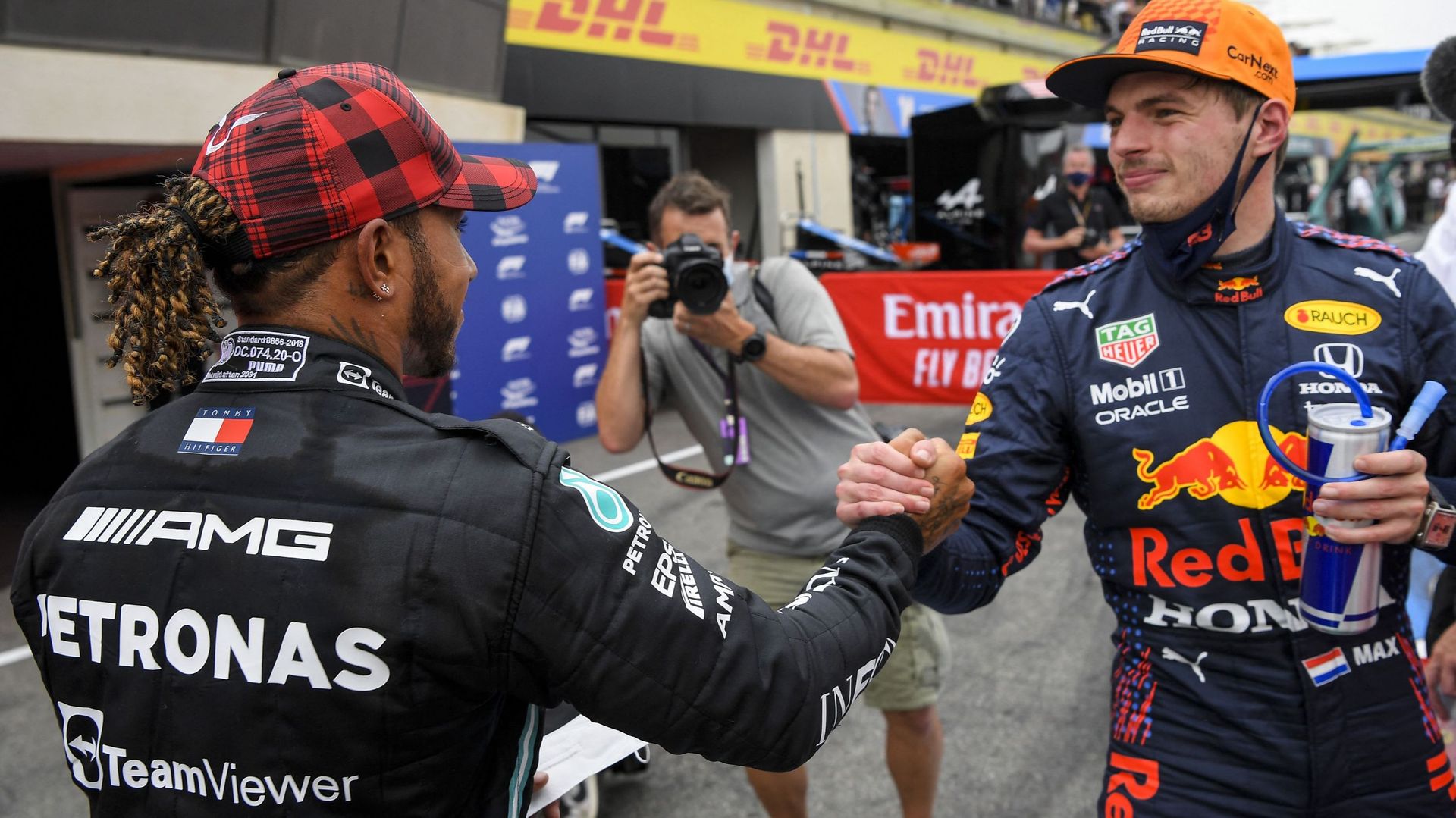 F1 : Max Verstappen (Red Bull) et Lewis Hamilton (Mercedes)