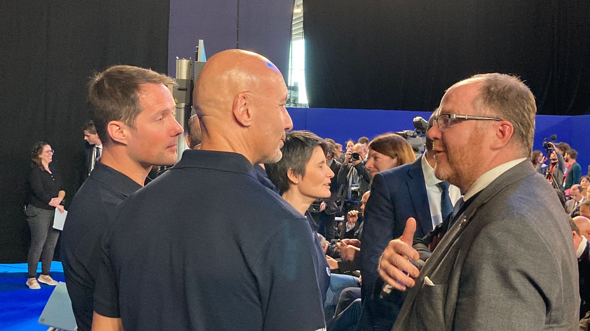 Thomas Pesquet & Lucas Paremitano lors de la conférence de presse de l’ESA à Paris, ce mercredi 23 novembre 2022.
