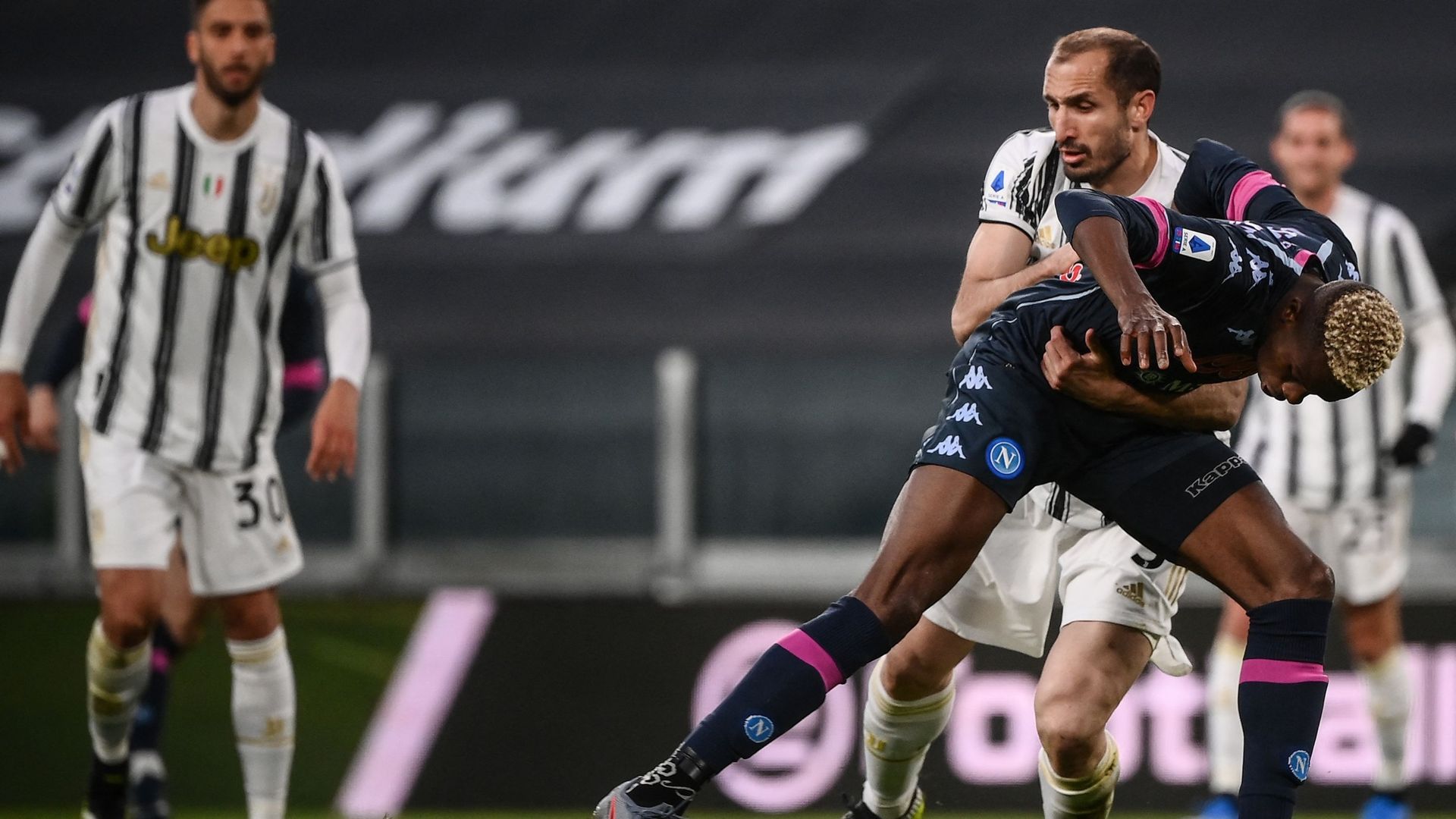 Giorgio Chiellini et Victor Osimhen