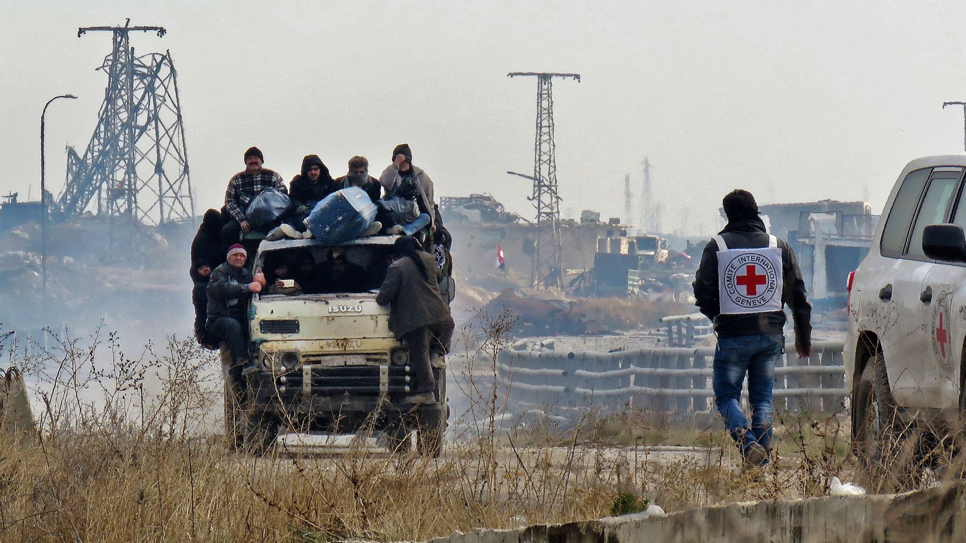 Syrie: Situation Floue à Alep, Où Le Régime A Suspendu L'évacuation Des ...