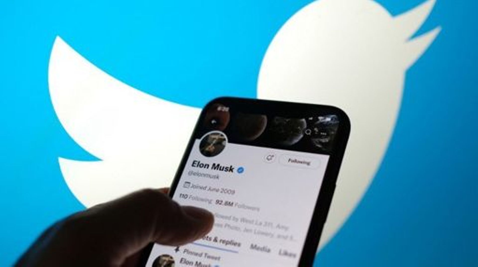 Le conseil d'administration de Twitter recommande à ses actionnaires l'offre d'Elon Musk